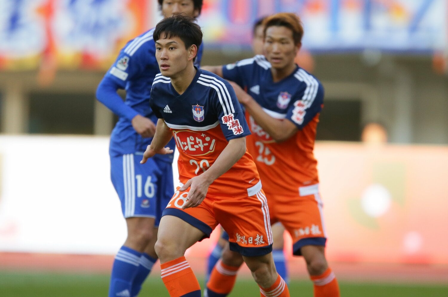 「俺、白血病だってさ」22歳のサッカー選手に悲痛な宣告「当時の私はまだ家族ではなかった」妻が今明かす...病に倒れた“最愛の人”と結婚したいと思った日＜Number Web＞ photograph by J.LEAGUE