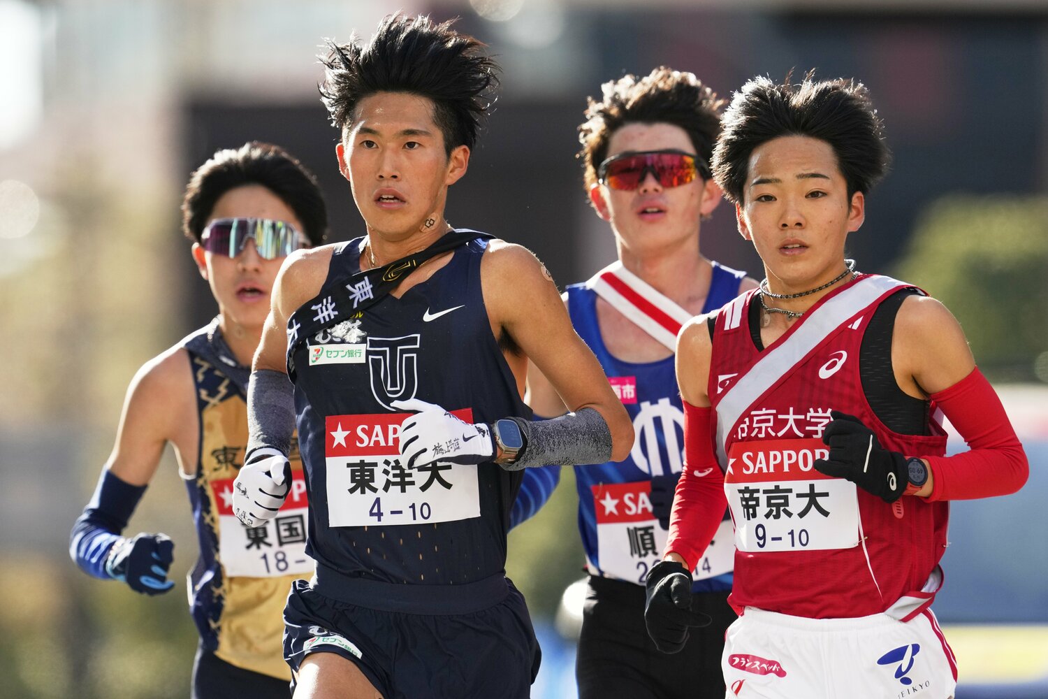 東洋大の薄根が集団を引く時間が多かったという ©AFLO