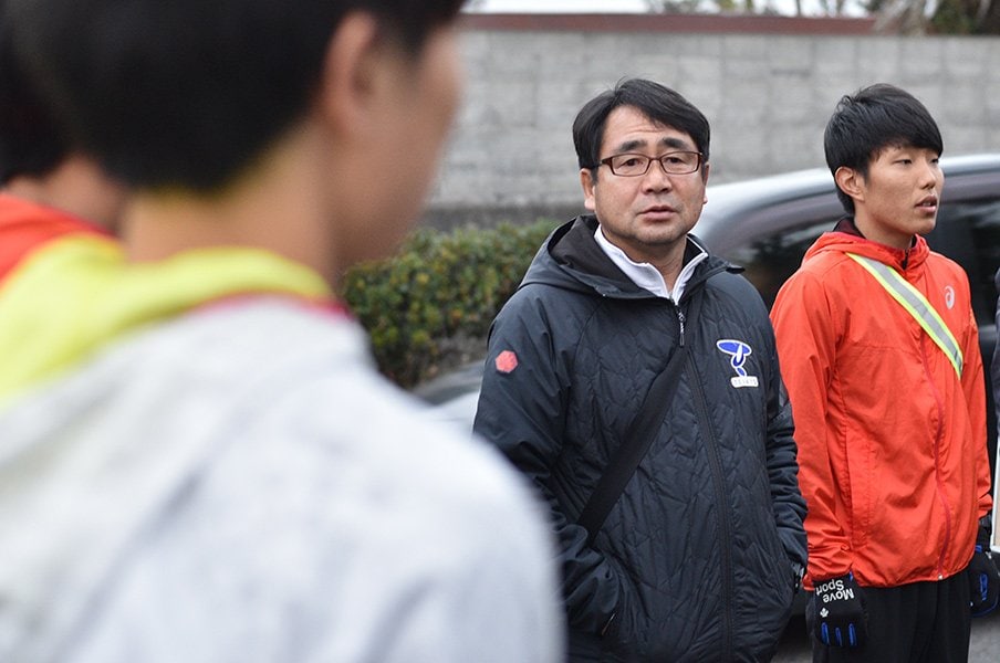 帝京大・中野監督の葛藤と危機感。「来年の箱根駅伝は想像できない」<Number Web> photograph by Satoshi Wada