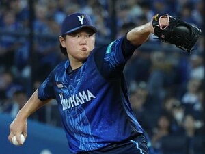 「ここは、自分しかいない」劣勢の中継ぎという厳しい仕事を担当するDeNA若松尚輝の“準備の心得”「気持ちを入れつつ、抜くところは抜いて」