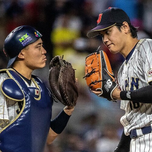 【新品未開封】 吉田正尚 タンブラー Black Gold WBC 新品未開封】 吉田正尚 タンブラー Black Gold WBC 記念グッズ