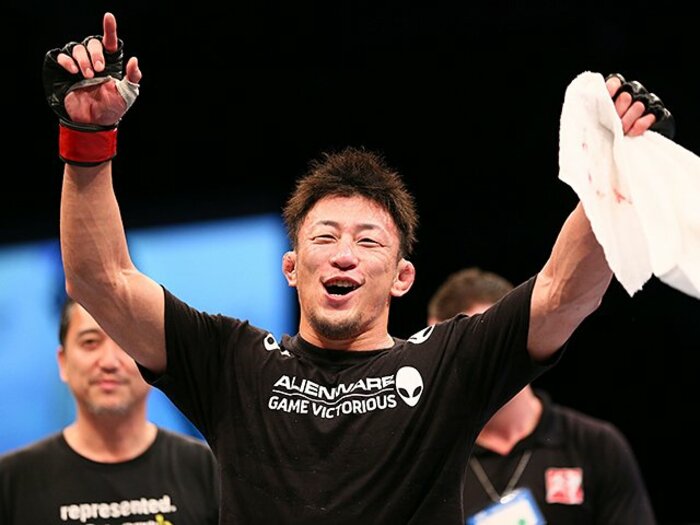 川尻達也、満を持してUFCデビュー。堅実な勝利に隠された、緻密な野望。<Number Web> photograph by Susumu Nagao