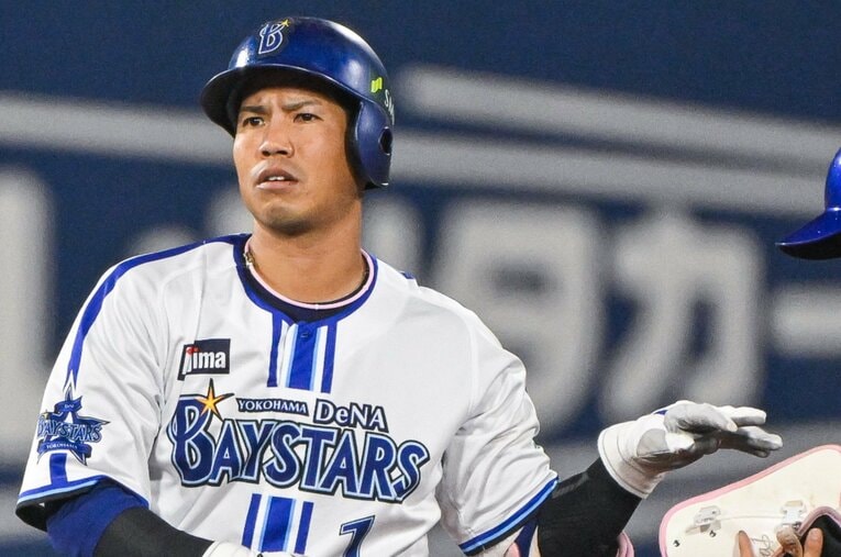 DeNAに在籍していた2024年に日本シリーズで最高殊勲選手賞（MVP）を獲得。チームの日本一に貢献した桑原将志 ／ photograph by Nanae Suzuki