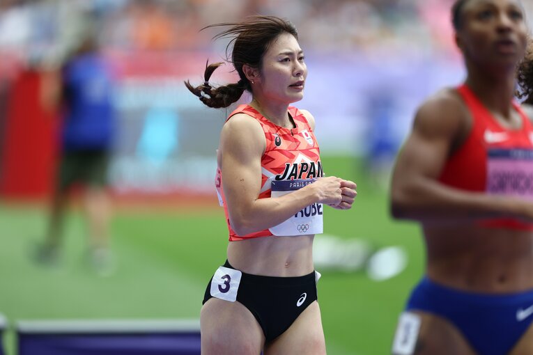 パリ五輪で激走を見せる福部　©JMPA