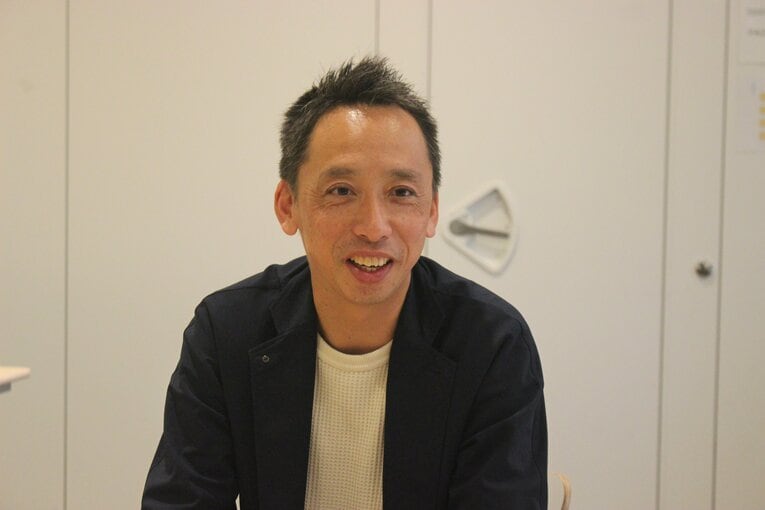 取材に応じる中川智博　©Number Web