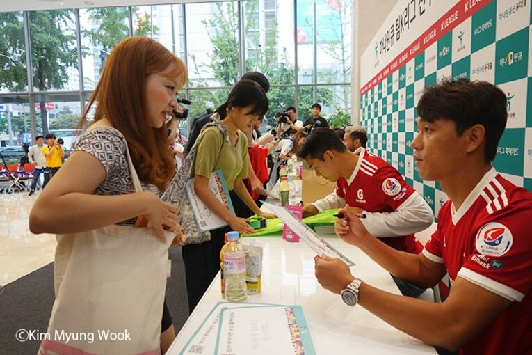 逆指名マッチのC・ロナウド欠場騒動。怒る国民との狭間に揺れるKリーグ。(2)