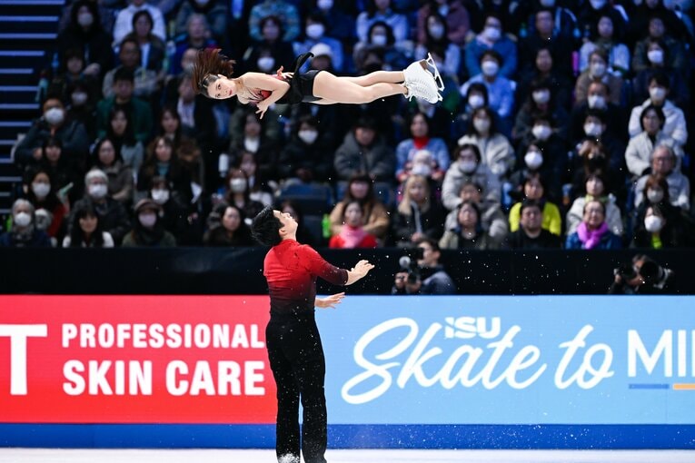 りくりゅうがGPファイナルで見せた美しい演技　©Asami Enomoto