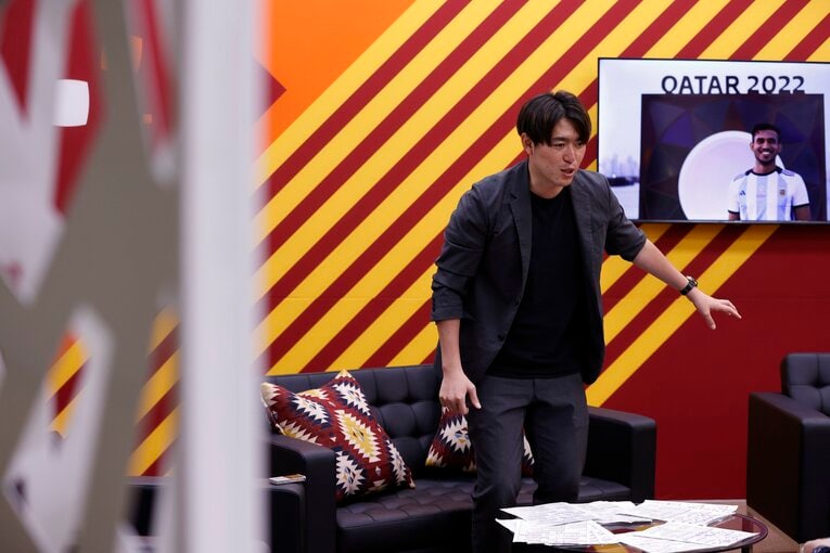 「キープする本田」発言を弁明する寺川アナ　©︎Atsushi Tokumaru