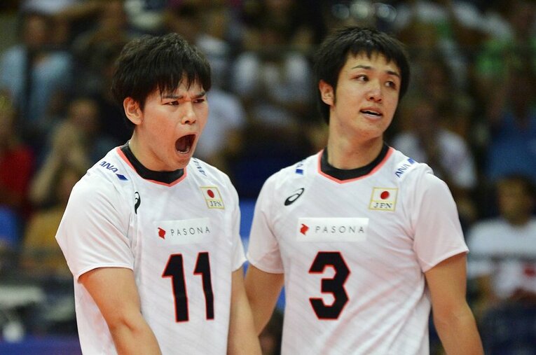 18歳で日本代表に初招集され、鮮烈デビューを飾った西田有志。当時コンビを組んだ藤井直伸のトスで世界が広がった（写真は19年ネーションズリーグ） ／ photograph by AFLO