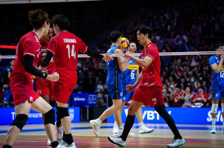 宮浦健人（VNLイタリア戦）©Volleyball World