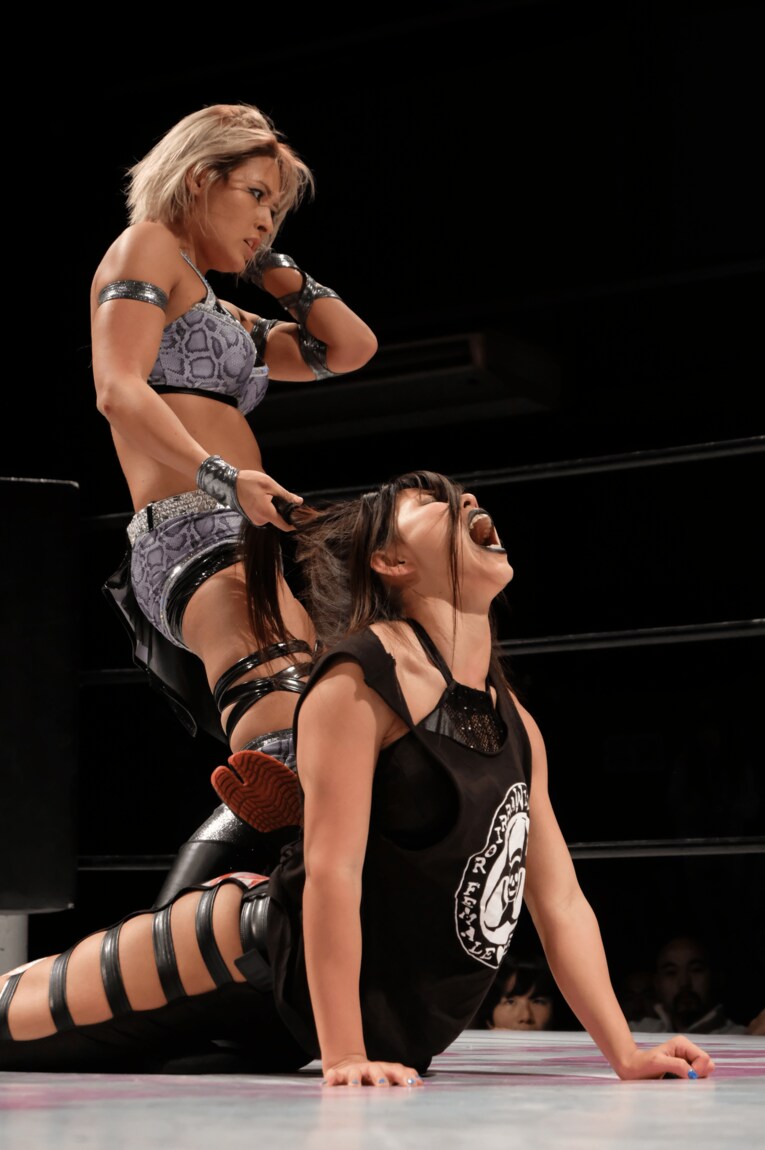 スターダム・ジュリアが語る“危険論”への本音とプロレス観「見る人は気にせず。ただ、どこかでストップをかけないと」《特別グラビア》(35)