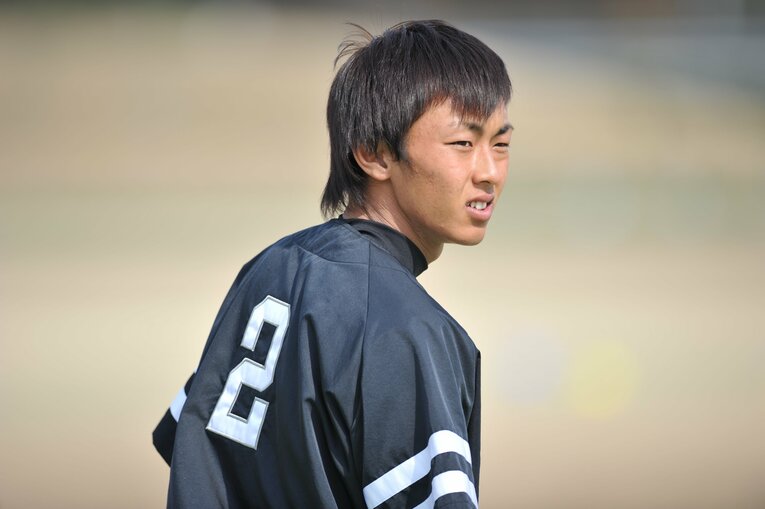 プロ入団直前、春季キャンプの今宮（18歳）　©Hideki Sugiyama