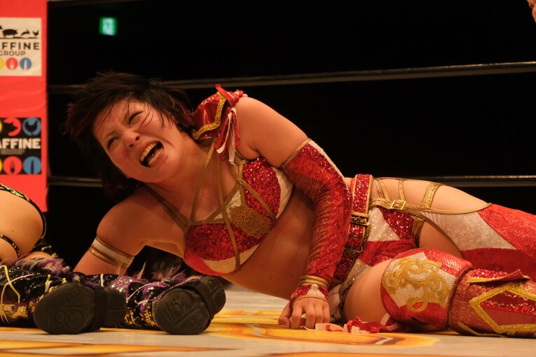 「日本スタイルも出し切った」イヨ・スカイが“WWEでは使えない大技”を…林下詩美が女子プロレス新団体で叶えた夢「今日は紫雷イオが見れた」(54)