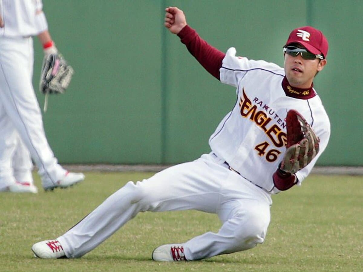 楽天で過酷なポジション争いが勃発 星野監督が目論む最強外野陣とは プロ野球 Number Web ナンバー