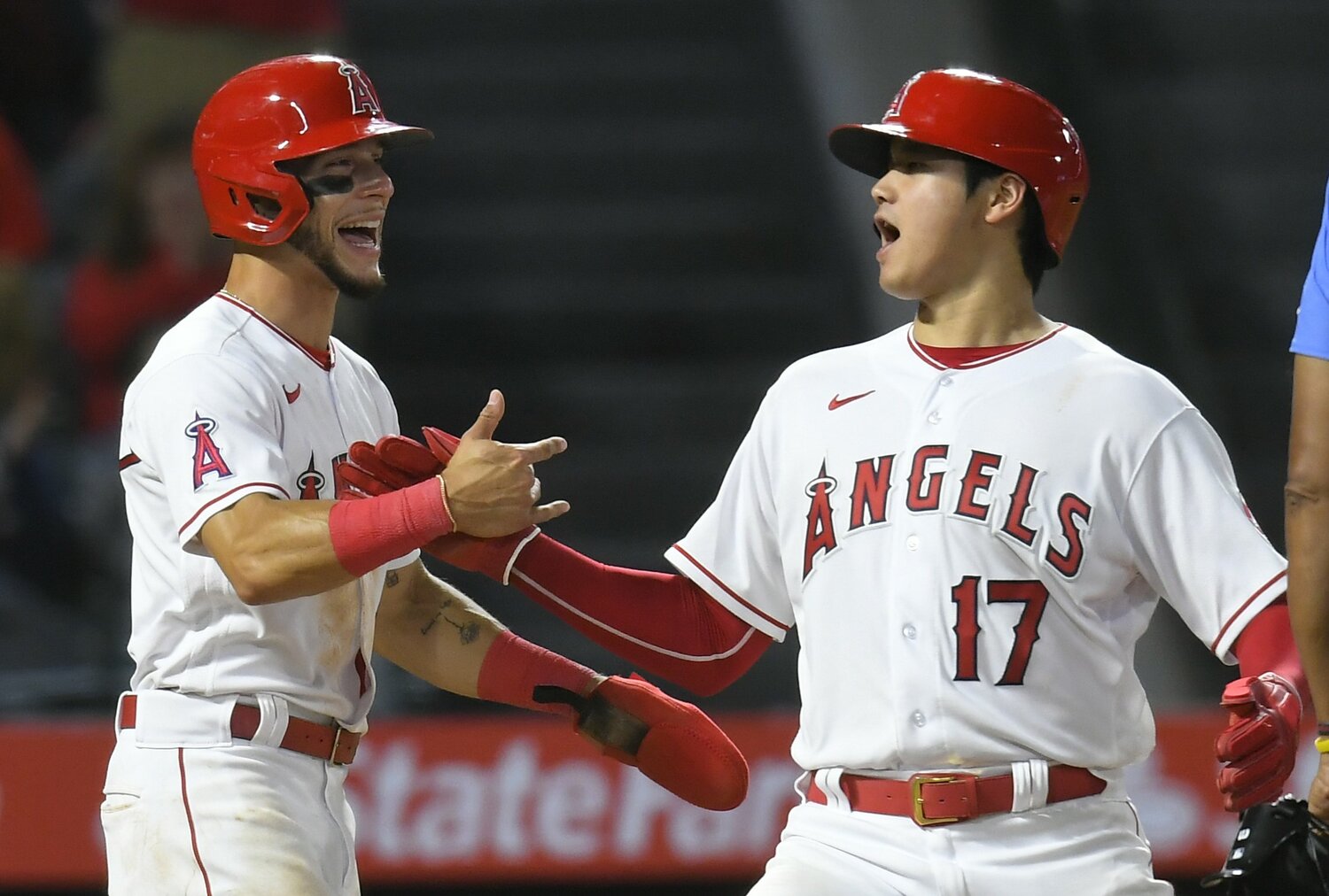 大谷と「イカちゃん」ベラスケス。今月ネトに替わって念願のメジャー昇格 ©Getty Images