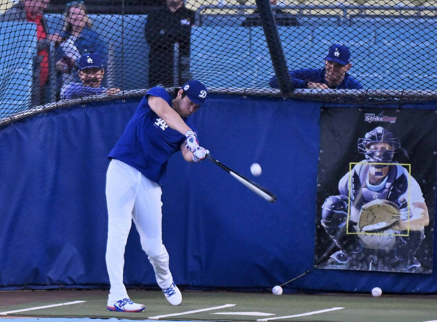 打撃練習での大谷　©JIJI PRESS