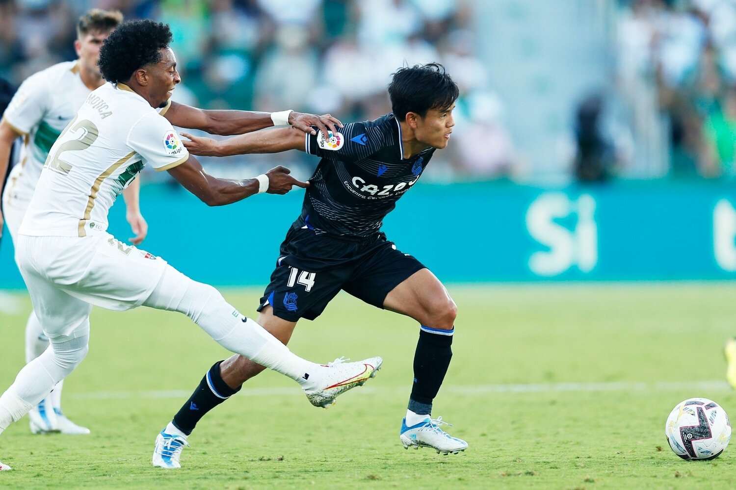 ※クリック、スワイプすると「エルチェ戦、久保やソシエダの好プレー集」をご覧になれます