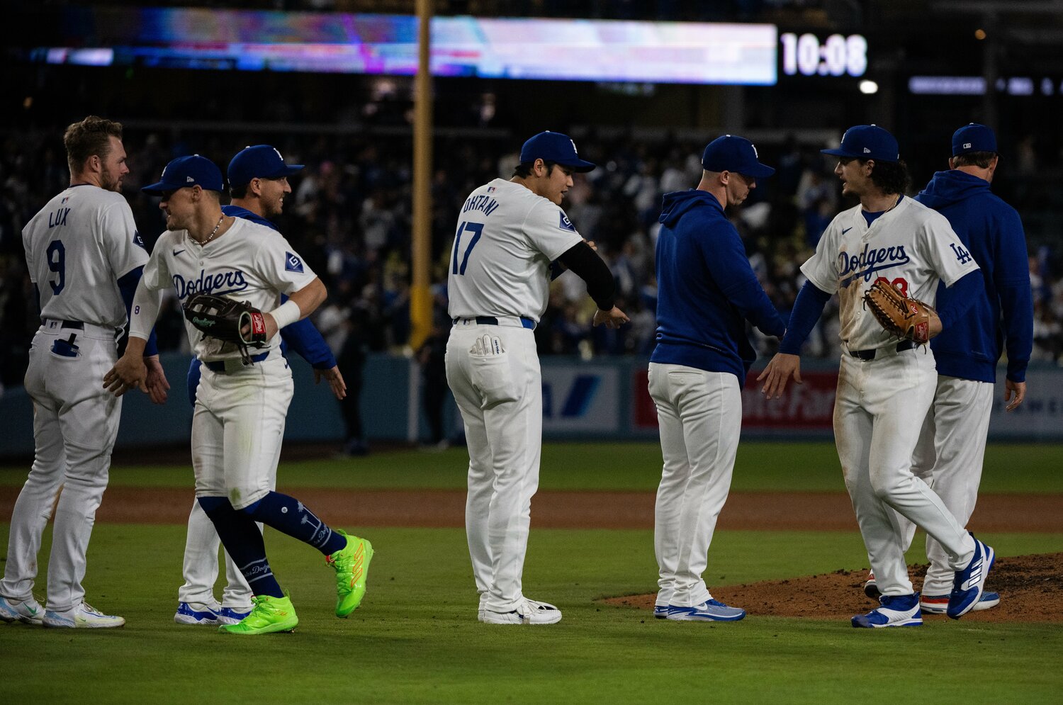 ラックス、アウトマンといった生え抜き組も大谷らとともに奮闘している　©Nanae Suzuki