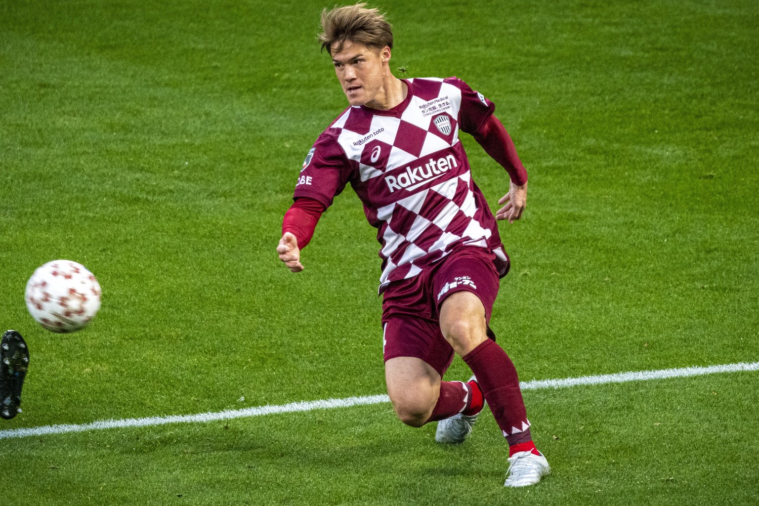 天皇杯決勝での酒井高徳　©Takuya Sugiyama