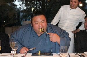 新婚ほやほや　大関貴景勝24歳に聞く「奥さんの料理で好きなものは？」「普段、家では何をしている？」