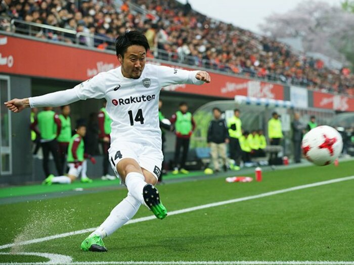 首位を走る神戸の勝因は、守備！レアンドロ復帰までに攻撃は整うか。＜Number Web＞ photograph by J.LEAGUE PHOTOS