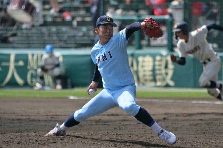 今年のセンバツ、見るものの胸を打った近江・山田陽翔の激投。弟の姿を、兄・優太（大阪桐蔭→日体大／3年）はどんな心境で見ていたのか ／ photograph by Hideki Sugiyama