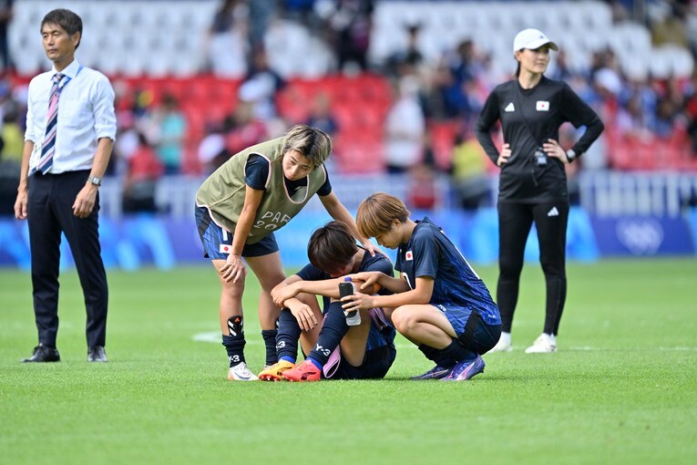 パリ五輪アメリカ戦「なでしこたちの涙」（全10枚中の1枚目）　©Takuya Nakachi/JMPA