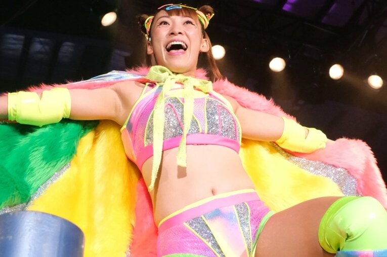 10月23日、スターダムにてデビュー戦を迎えたフワちゃん ／ photograph by Norihiro Hashimoto