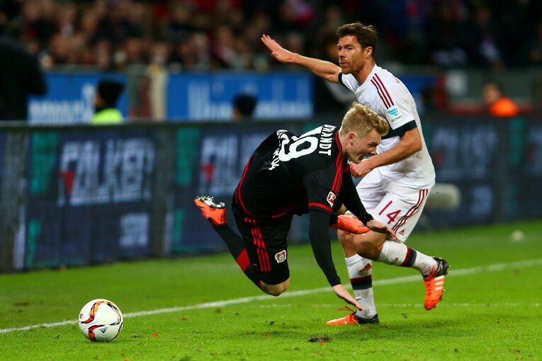 シャビ・アロンソにとってはバイエルンは古巣のクラブでもある　©Getty Images