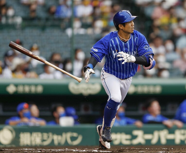 低迷した昨季から一転、今季はリードオフマンとして存在感を放った桑原将志。この1番打者をどう得点に結びつけるか？