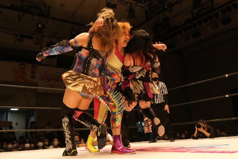 「ギャン期」ウナギ・サヤカとタイガー・クイーンの“初遭遇”に見た期待感…正反対の2人は女子プロレス界の看板カードになり得るか？(37)