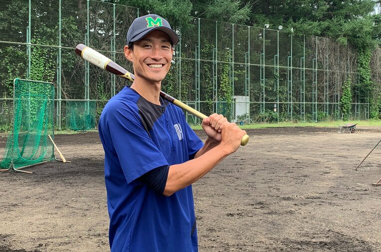 この春、廃部となっていた森高校野球部を復活させた吉田雄人監督（30歳）。オリックスで外野手として5年間プレーした　©Noriko Yonemushi