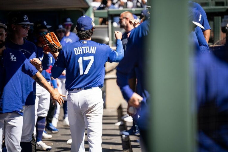 【Number現地撮影：大谷翔平の愛される日々】ドジャース再合流後の試合での大谷（写真は右に続きます）　©Nanae Suzuki