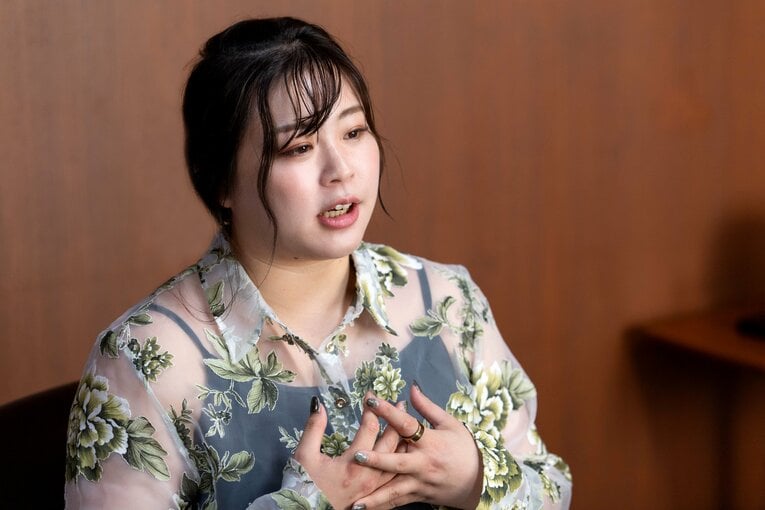 オフの日でさえ、寮のなかで自由にメイクをすることはできなかった　©Takashi Shimizu