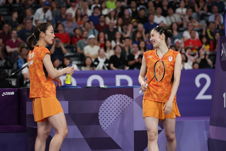 試合中もコミュニケーションを欠かさないシダマツ　©Ryosuke Menju/JMPA