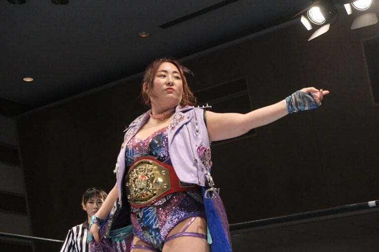 「やせたら可愛いのに」世間の声との闘い…“プラスサイズモデル”も務める女子レスラー・まなせゆうなの思い「ありのままの自分を愛せばいい」(23)