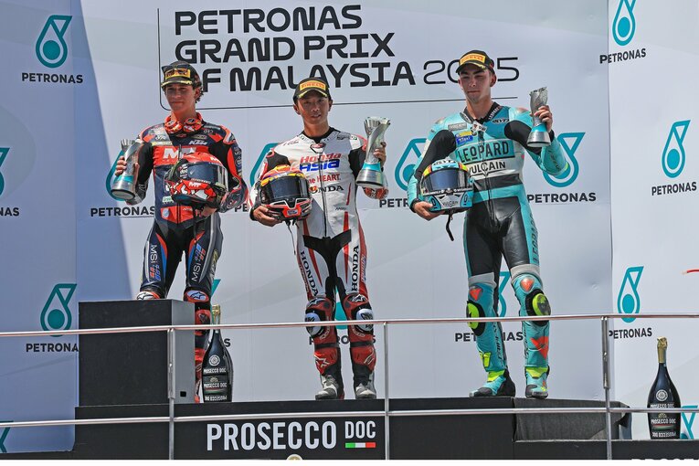 マレーシアGPで初めて表彰台の頂点に立った古里太陽　©Satoshi Endo