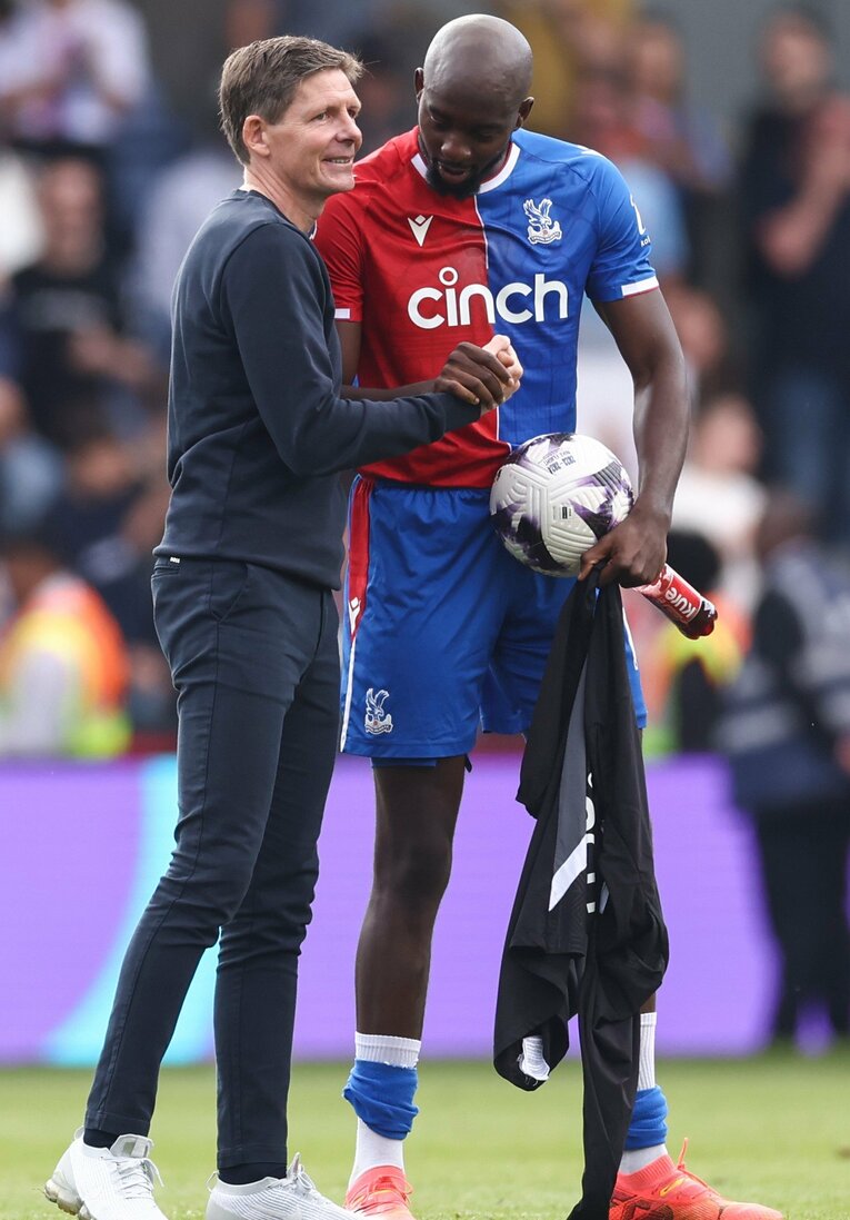 クリスタルパレスのストライカー・マテタとグラスナー監督。マテタは昨シーズン、リーグ35試合出場16ゴール5アシスト　©Getty Images