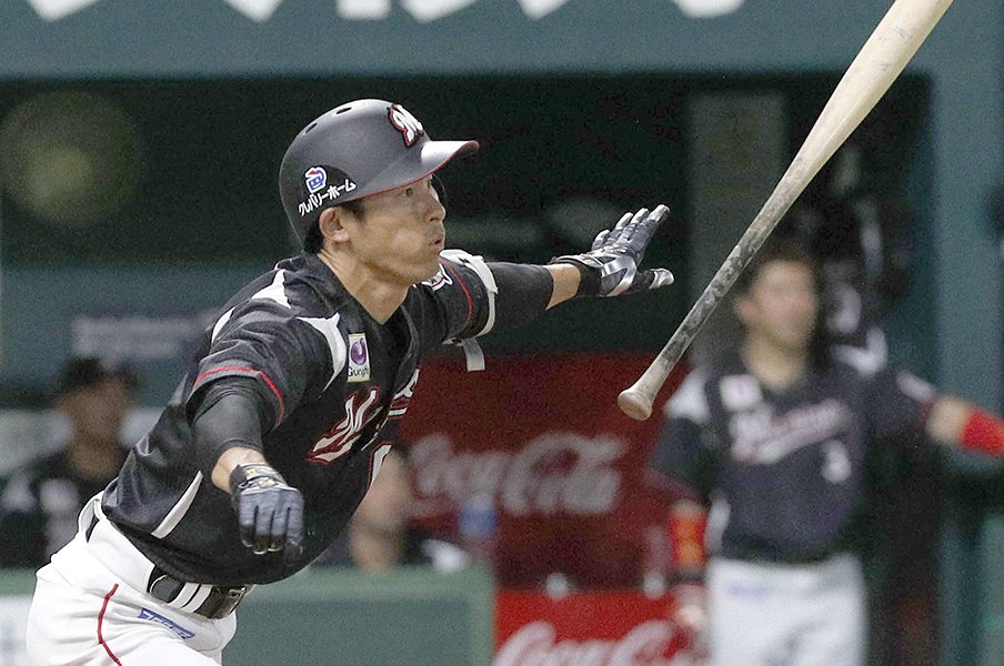 ロッテ荻野貴司と迷い込んだ少年 リハビリ中でもプロフェッショナル プロ野球 Number Web ナンバー