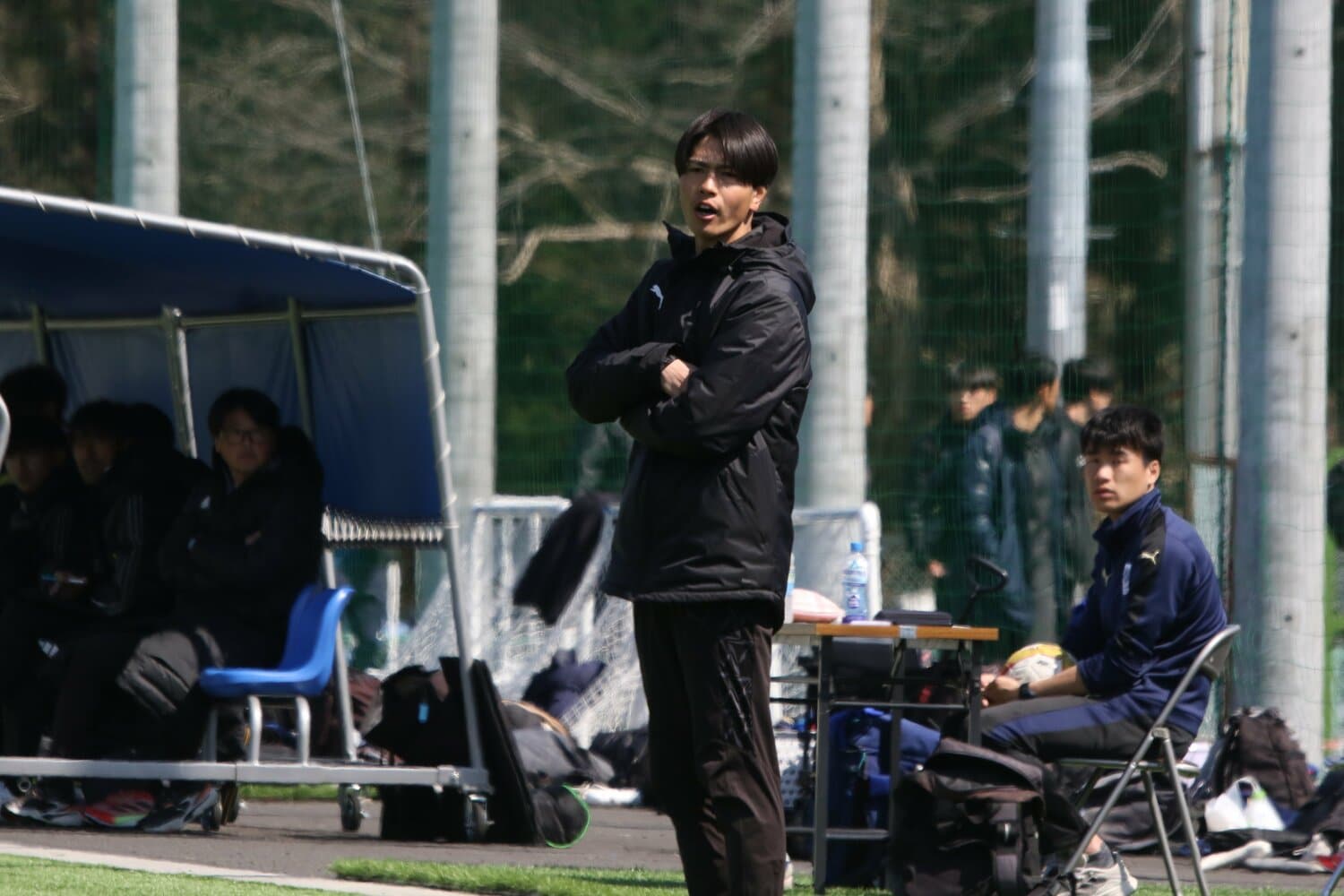 仙台大監督に就任した平山相太の後を受け継ぎ、今季からヘッドコーチを務める戸田伊吹（4年）　©︎Takahito Ando