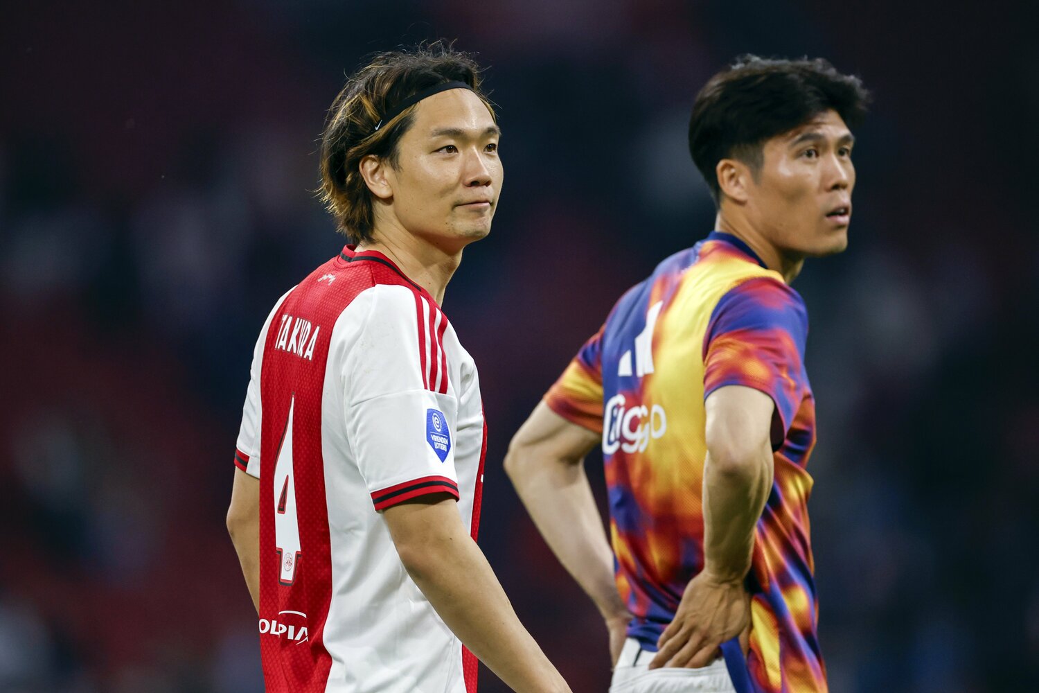 板倉、冨安はアヤックスでボランチとしての起用もされている　©Getty Images