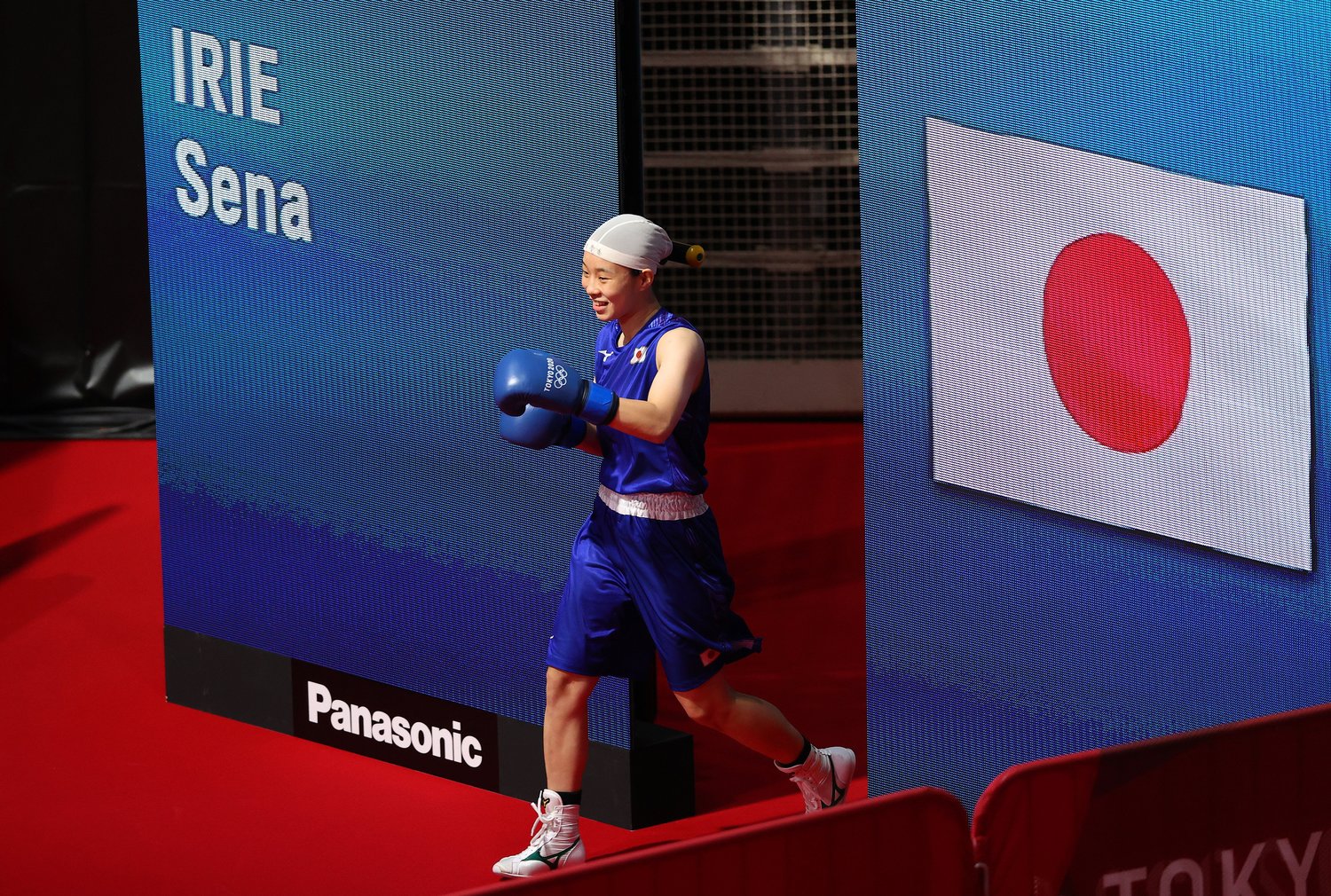 五輪本番では、笑顔の入場シーンが印象的だった入江