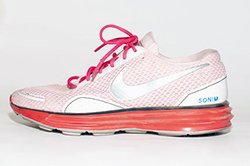 NIKEiDでオーダーメイドしたシューズには、名前も入っています。