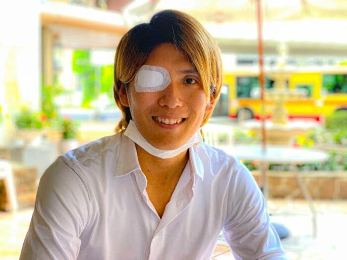 「ゼリー状の“それ”が自分の右目だと信じきっていた」失明危機に陥ったフットボーラー・松本光平が語る“光を失った瞬間”の激痛<Number Web> photograph by Tetsuichi Utsunomiya