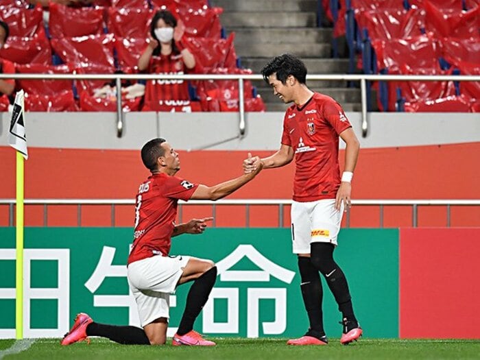 岩波拓也の覚悟は浦和を変えるか。「期待に応える自負はあります」＜Number Web＞ photograph by J.LEAGUE