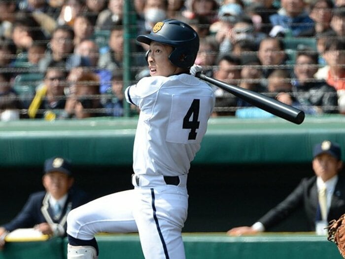 選抜は個性派の二塁手が盛り上げた！高松商、大阪桐蔭、智弁学園の凄い3人。＜Number Web＞ photograph by NIKKAN SPORTS