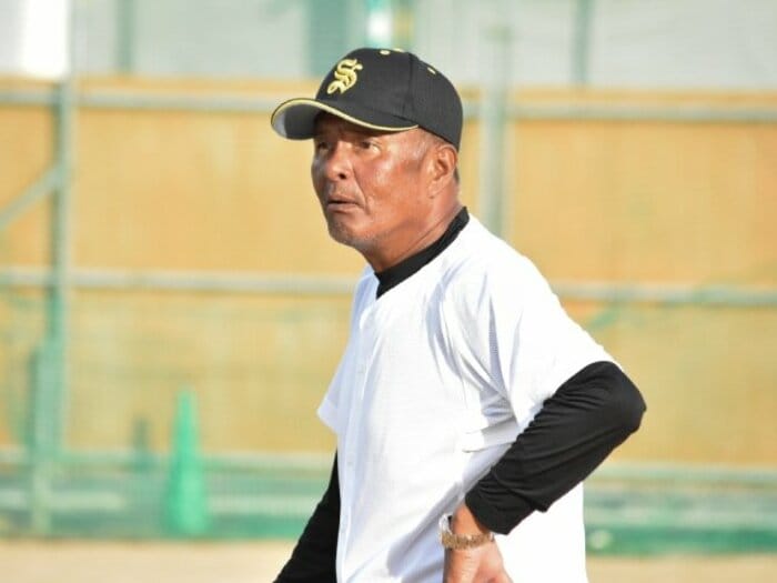 甲子園優勝からガラリ低迷…崇徳は“なぜ強くなった”のか？ 広島の私立、専用球場、寮の完成…崇徳OB・山崎隆造が証言する、他界した“ある熱血監督”の話＜Number Web＞ photograph by Kota Inoue
