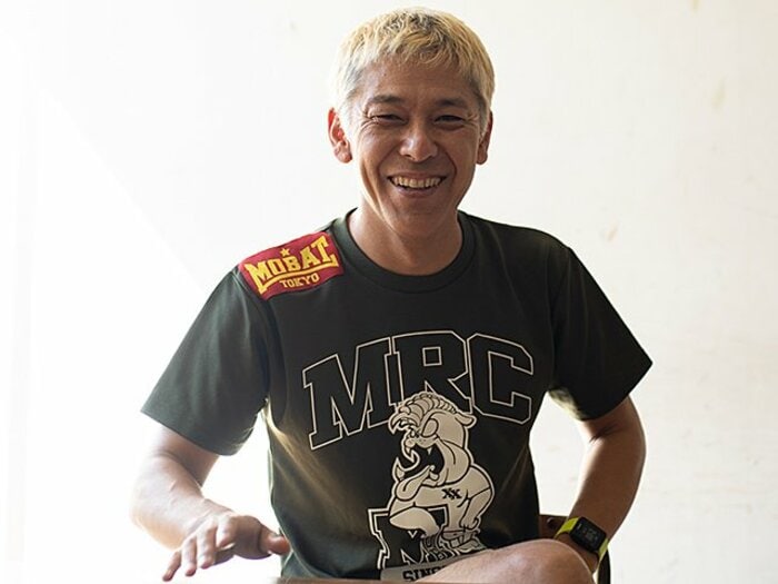 きっかけは淳の「外ぐらい出ろよ」　ロンブー亮が明かす「『謹慎中に何してんねん』を変えたランニング」＜Number Web＞ photograph by Nanae Suzuki