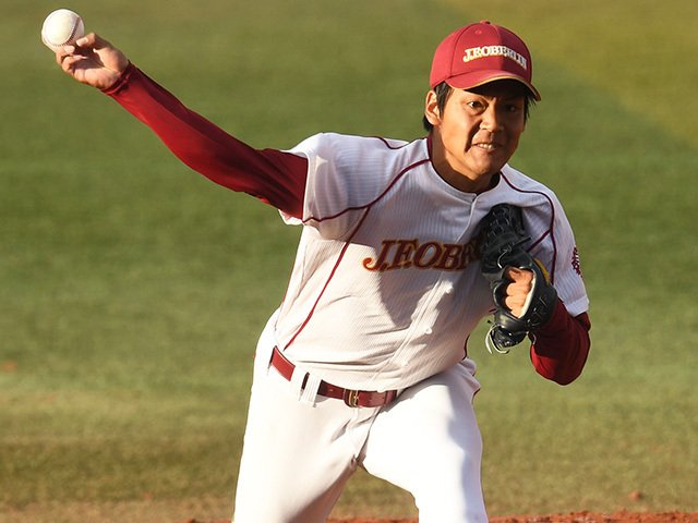 5球団競合“外れ1位”の佐々木千隼。1年半前と別人、急成長の原動力は