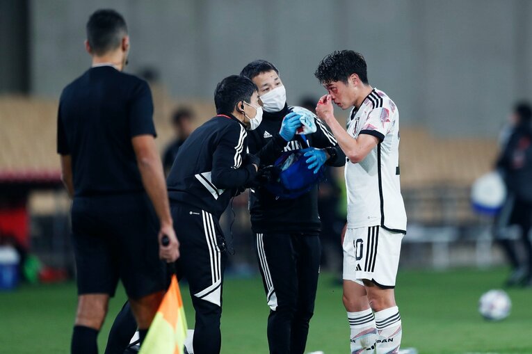 W杯前に日本人カメラマンが撮ったU-21スペインvs日本「リアルな実力差」ハイプレス空転の完敗を“未来予測”にしないためには… (30)